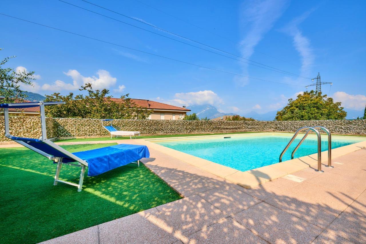 Il Sole House Villa Lierna Exterior photo
